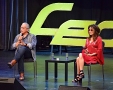 Edward James Olmos - Mary McDonnell (5)